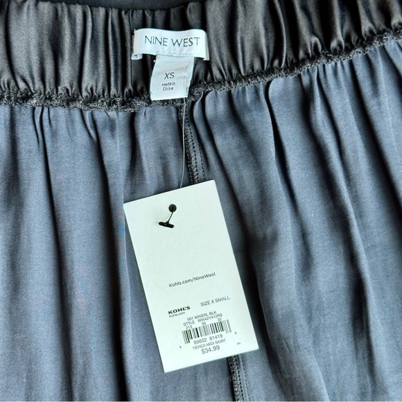 Nine West Tiered Black Midi Skirt Size XS - Picture 5 of 12